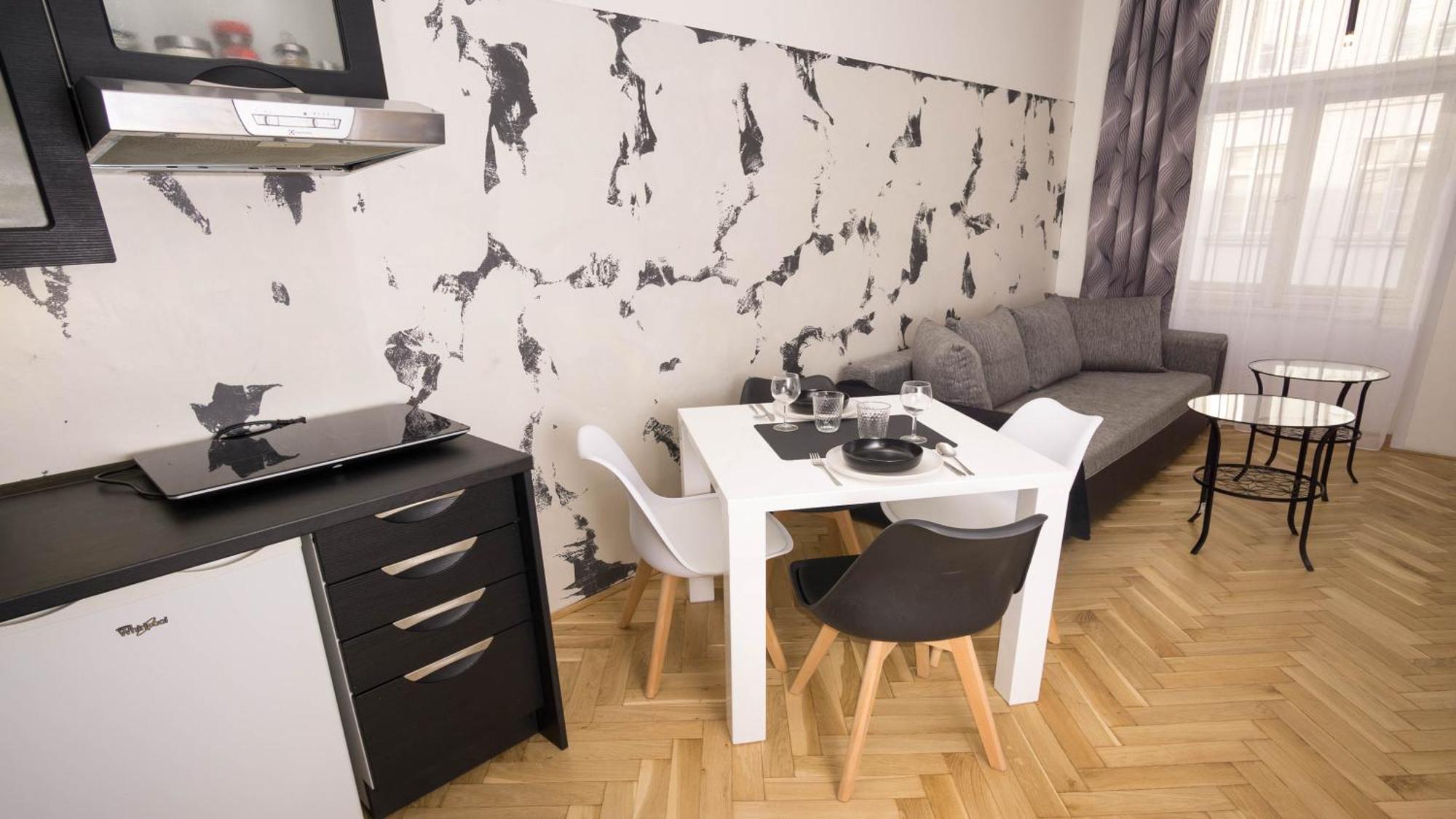 Black & White Apartment Prague By Wenceslas Square And Muzeum Szoba fotó