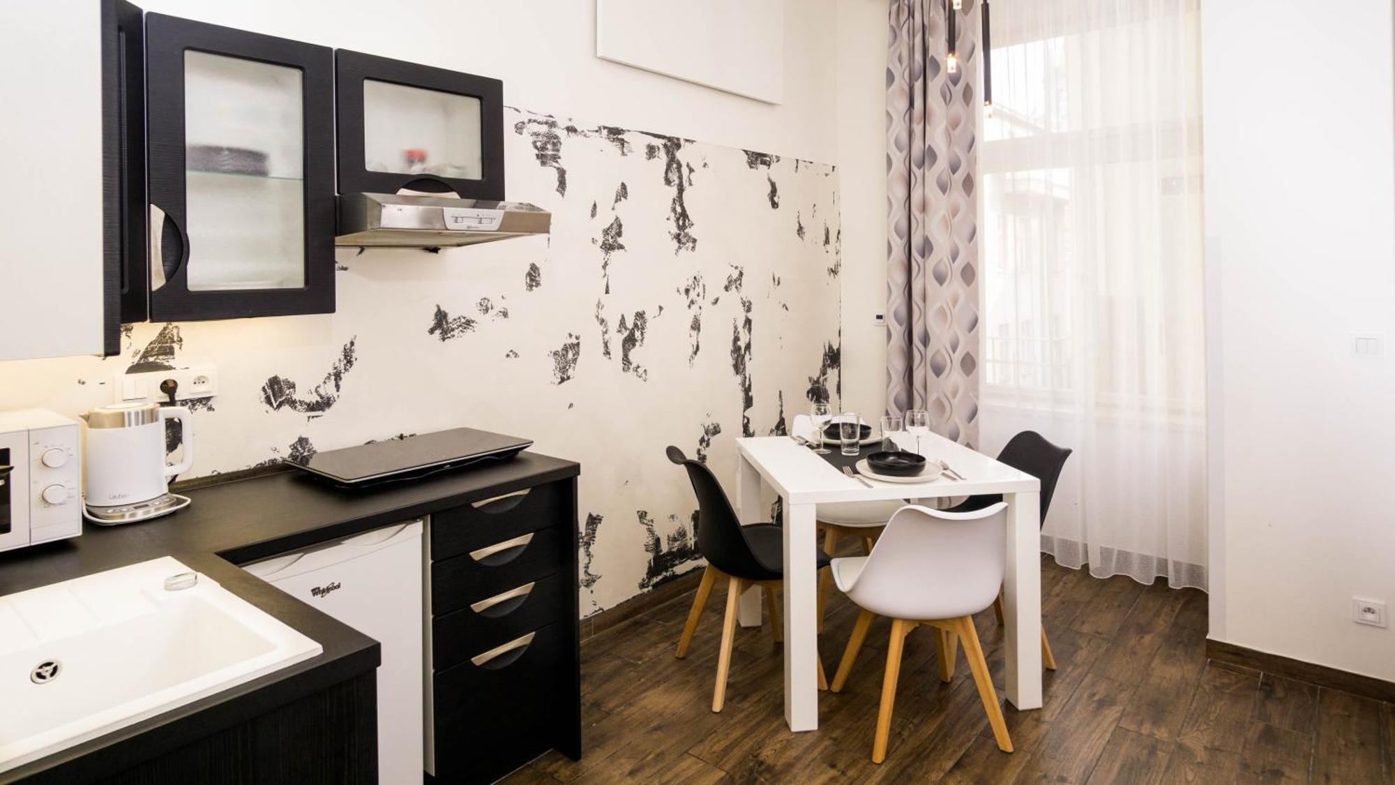 Black & White Apartment Prague By Wenceslas Square And Muzeum Kültér fotó